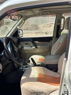 ميتسوبيشي باجيرو